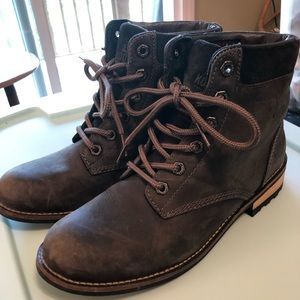 Kodiak Waterproof Boots 8